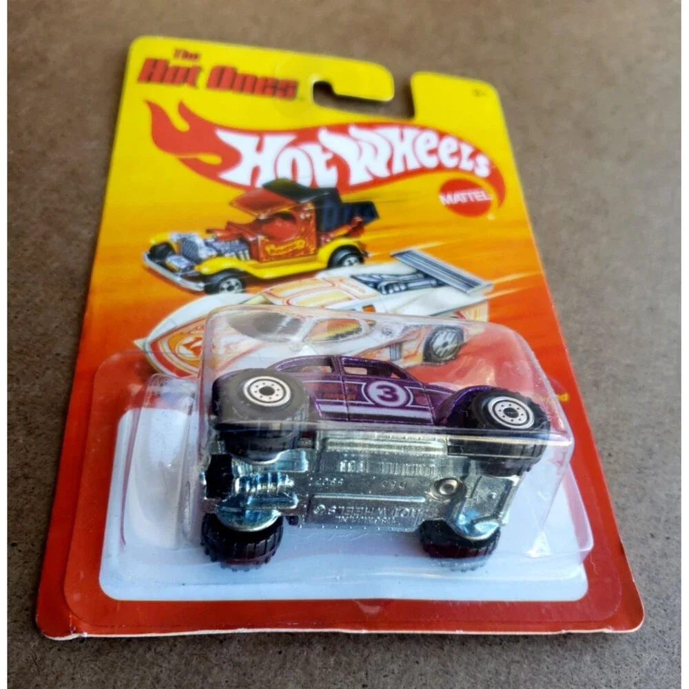 2011 Hot Wheels VOLKSWAGEN BAJA BEETLE The Hot Ones Series VW BUG Purple 1:64